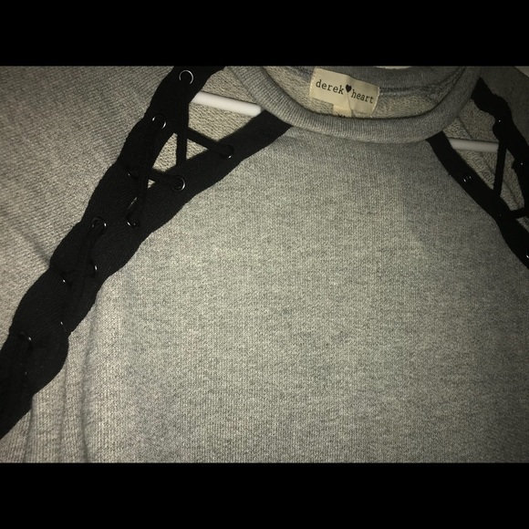 Dress - Picture 2 of 4